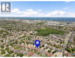 16 JUNIPER Drive - 41