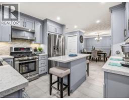 16 JUNIPER Drive - 5