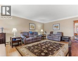 38 CHARLTON Avenue W UnitNo. 302 - 6