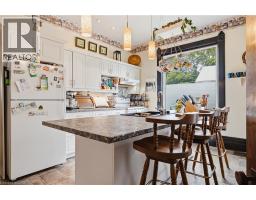 295 LIVINGSTONE Avenue - 18
