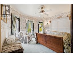 295 LIVINGSTONE Avenue - 26