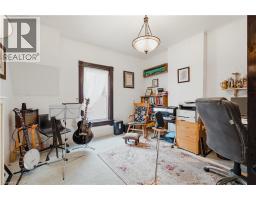 295 LIVINGSTONE Avenue - 29