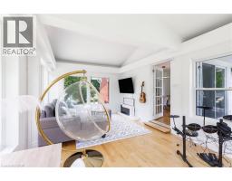 176 RIVERBANK Drive - 19