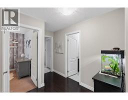 21 SUMMERBERRY Way - 27