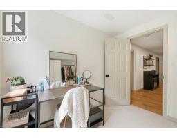 68 HILLTOP Drive - 37