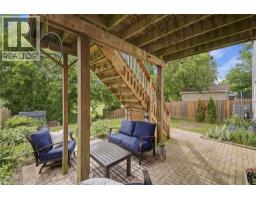 68 HILLTOP Drive - 44
