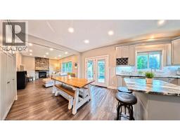 40 MCCORMICK Drive - 26