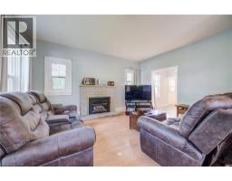 111 PINEWOOD Avenue - 10