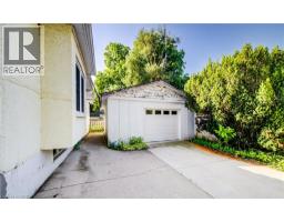 111 PINEWOOD Avenue - 4