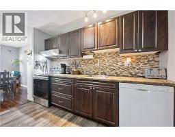 45 HOPEWELL Crescent - 10
