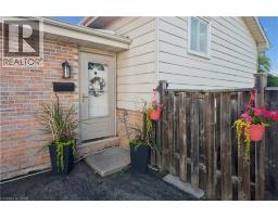 45 HOPEWELL Crescent - 3