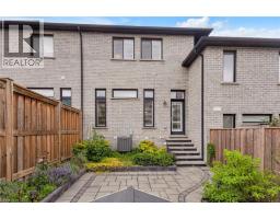 256 FALCONRIDGE Drive - 30