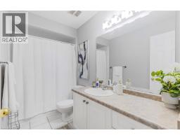 130 ROBERT Street UnitNo. 32 - 21