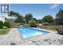 1087 MAPLEHURST Avenue - 32