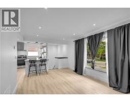253 FERNWOOD Crescent - 10