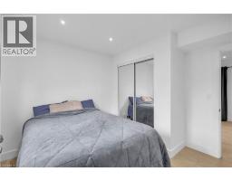 253 FERNWOOD Crescent - 29