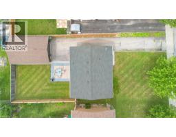 253 FERNWOOD Crescent - 43