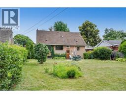 11 MARSHALL Avenue - 31