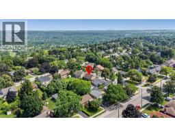 11 MARSHALL Avenue - 38