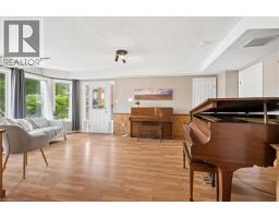 11 BONNIEWOOD Drive - 34