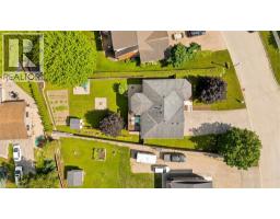 11 BONNIEWOOD Drive - 48