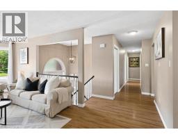 11 BONNIEWOOD Drive - 9