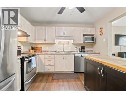 1492 FRANKLIN Boulevard - 11