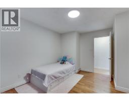 4542 AVENUE Road - 22