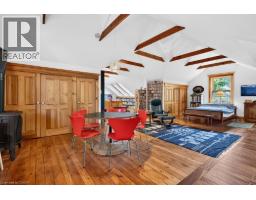 526 BURLINGTON Avenue - 31