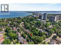 526 BURLINGTON Avenue - 44