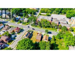 153 COURTLAND Avenue E - 4
