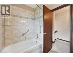 38 JAMES Street - 26