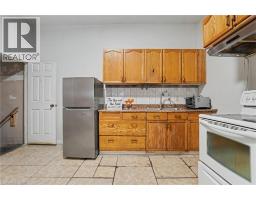 52 CATHCART Street - 13