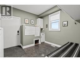 3549 CANFIELD Crescent - 18