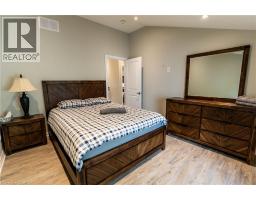 2118 LAKESHORE Road - 30