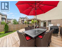 34 DODMAN Crescent - 33