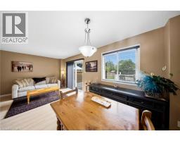 16 SCOTTACRES Boulevard - 14