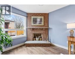 31 WAKEFIELD Lane - 10
