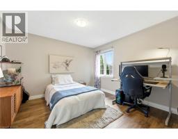 31 WAKEFIELD Lane - 21