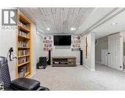 31 WAKEFIELD Lane - 26