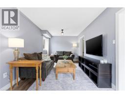 31 WAKEFIELD Lane - 9