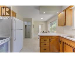 26 PENROSE Avenue - 16