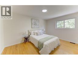 26 PENROSE Avenue - 22