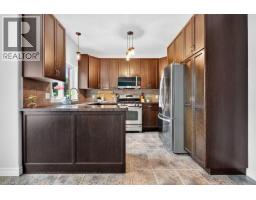 17 UDELL Way - 19
