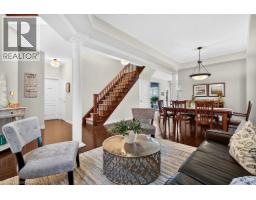 17 UDELL Way - 2