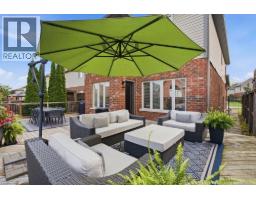 17 UDELL Way - 44