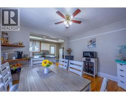 110 TALBOT Road - 28