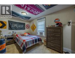110 TALBOT Road - 35