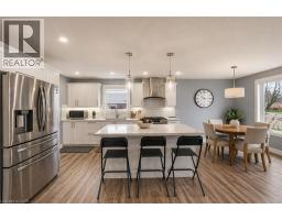 86 CARLYLE Drive - 10