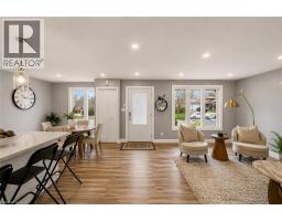 86 CARLYLE Drive - 4